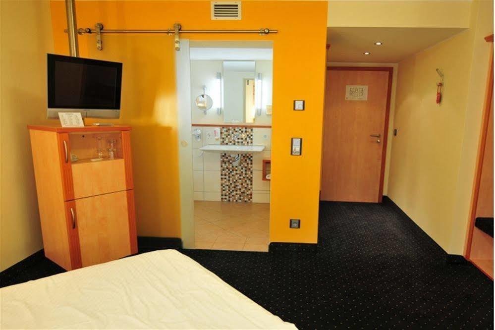 Hotel Rio 카를스루에 외부 사진